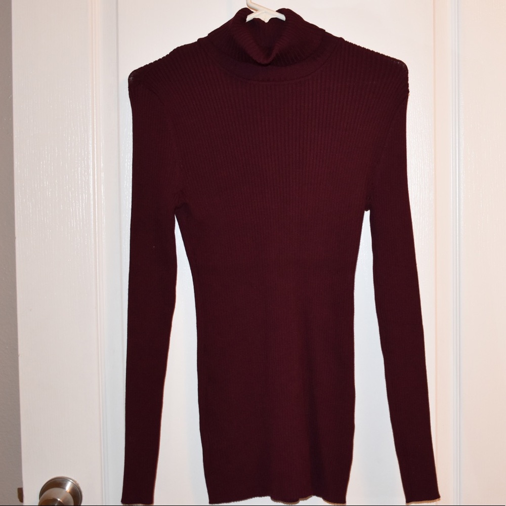 Harve Bernard Burgundy Turtleneck
